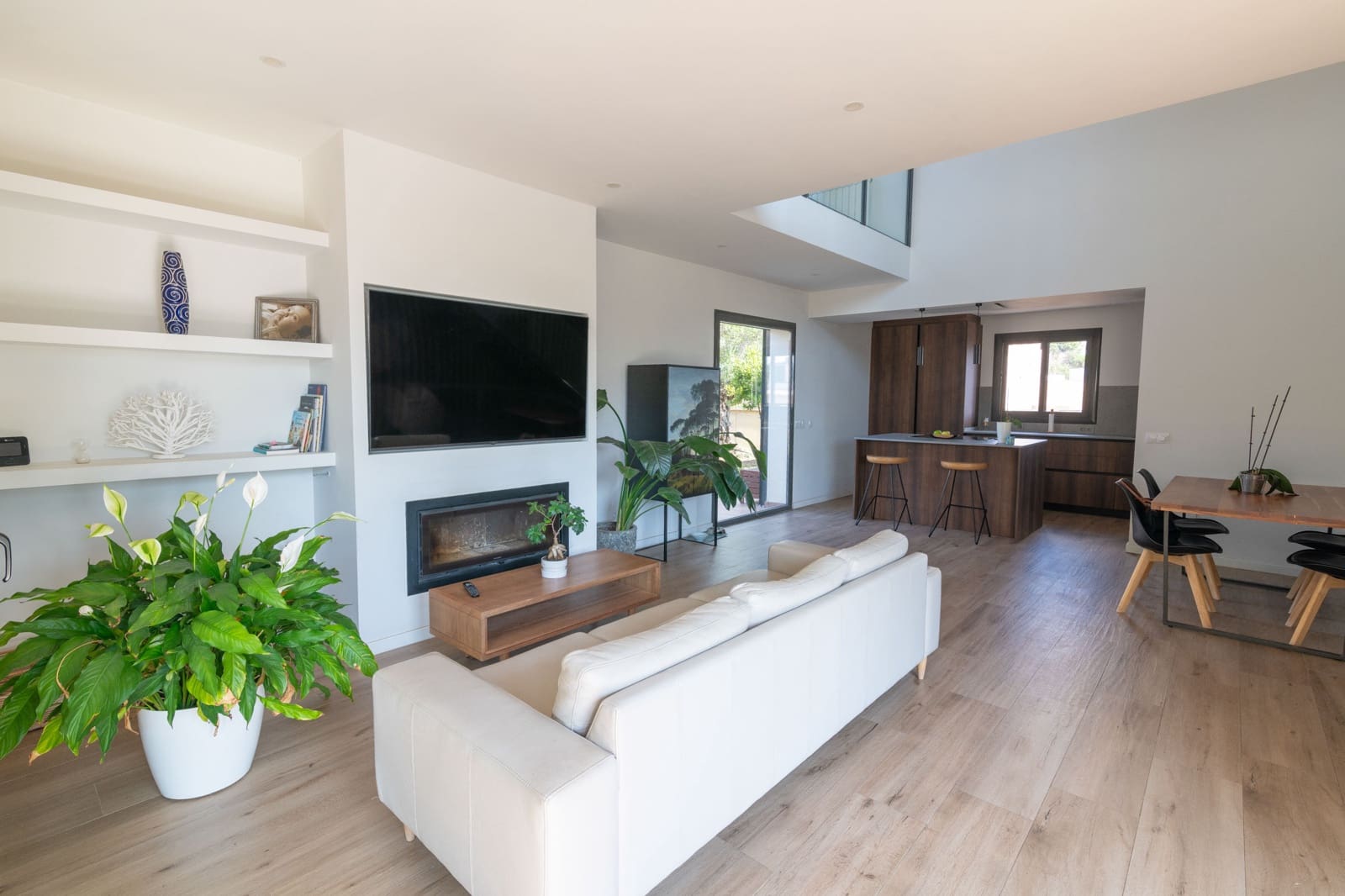 4 makuuhuone Huvila myytävänä paikassa Mataro mukana uima-altaan 
autotalli - 850 000 € (Ref: 9347923)