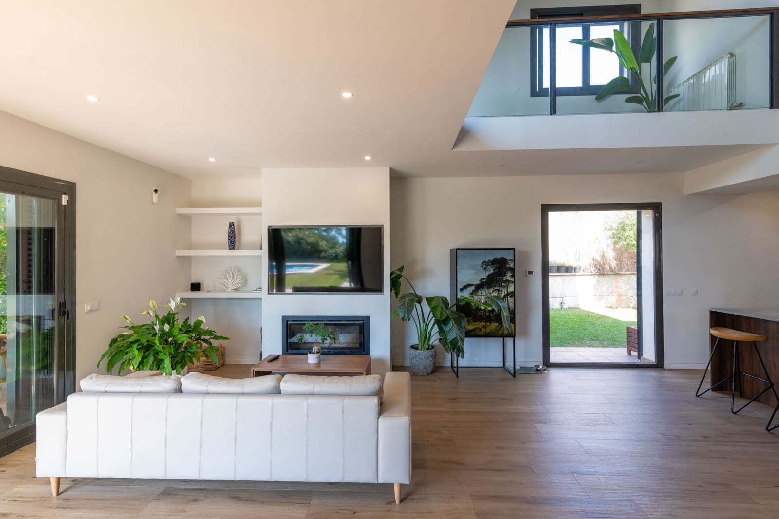 4 makuuhuone Huvila myytävänä paikassa Mataro mukana uima-altaan 
autotalli - 850 000 € (Ref: 9347923)