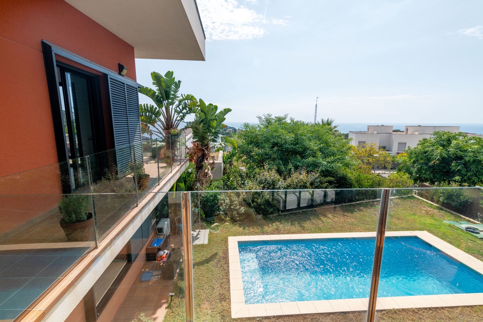 4 makuuhuone Huvila myytävänä paikassa Mataro mukana uima-altaan 
autotalli - 850 000 € (Ref: 9347923)