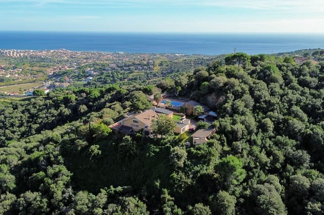 14 bedroom Finca/Country House for sale in Alella with pool - € 1,600,000 (Ref: 9378351)