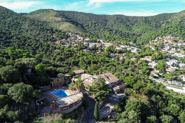 14 bedroom Finca/Country House for sale in Alella with pool - € 1,600,000 (Ref: 9378351)