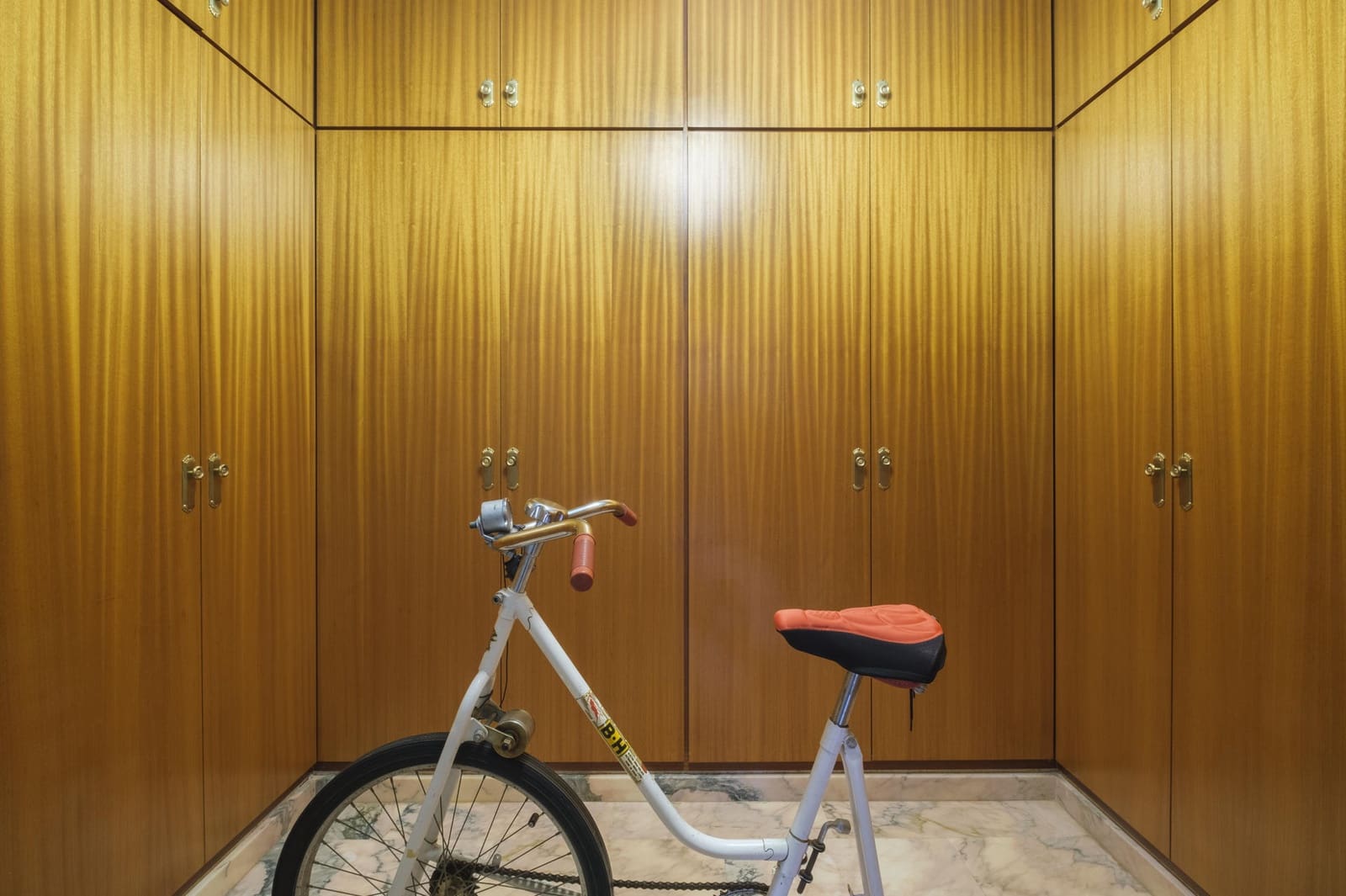 3 sovrum Villa till salu i Collbato med pool garage - 1 100 000 € (Ref: 9383317)