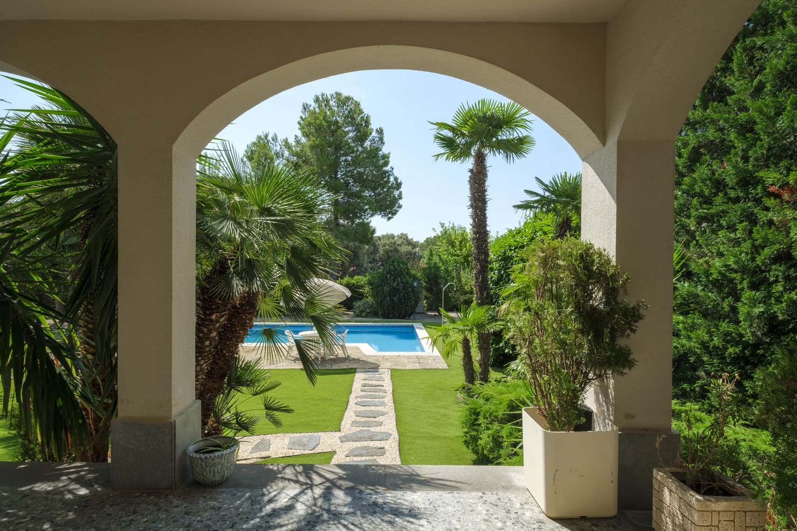 3 sovrum Villa till salu i Collbato med pool garage - 1 100 000 € (Ref: 9383317)