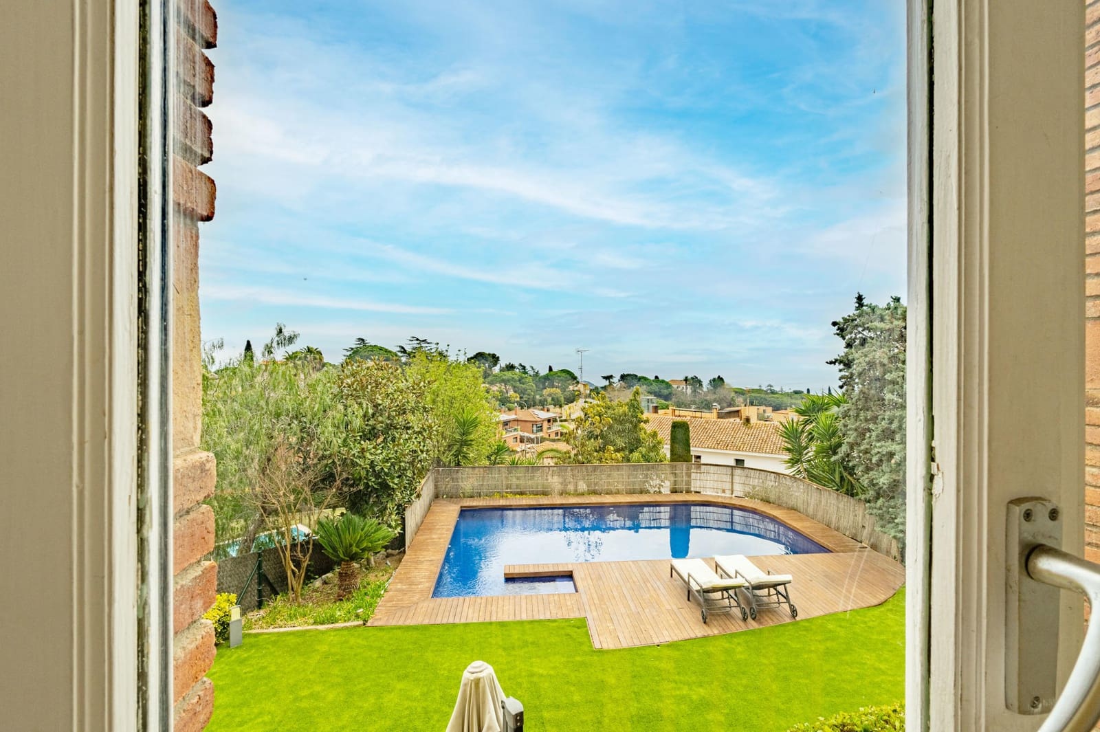 4 sypialnia Dom do wynajęcia w Sant Vicenc de Montalt - 3 400 € (Ref: 9386176)