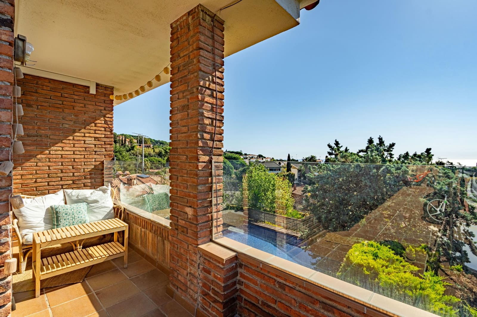 4 sypialnia Dom do wynajęcia w Sant Vicenc de Montalt - 3 400 € (Ref: 9386176)