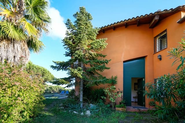 5 soverom Villa til salgs i Cabrils med svømmebasseng garasje - € 710 000 (Ref: 9386465)