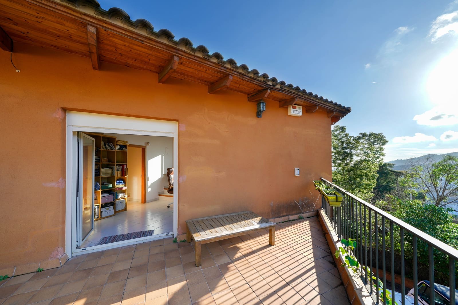 5 soverom Villa til salgs i Cabrils med svømmebasseng garasje - € 710 000 (Ref: 9386465)