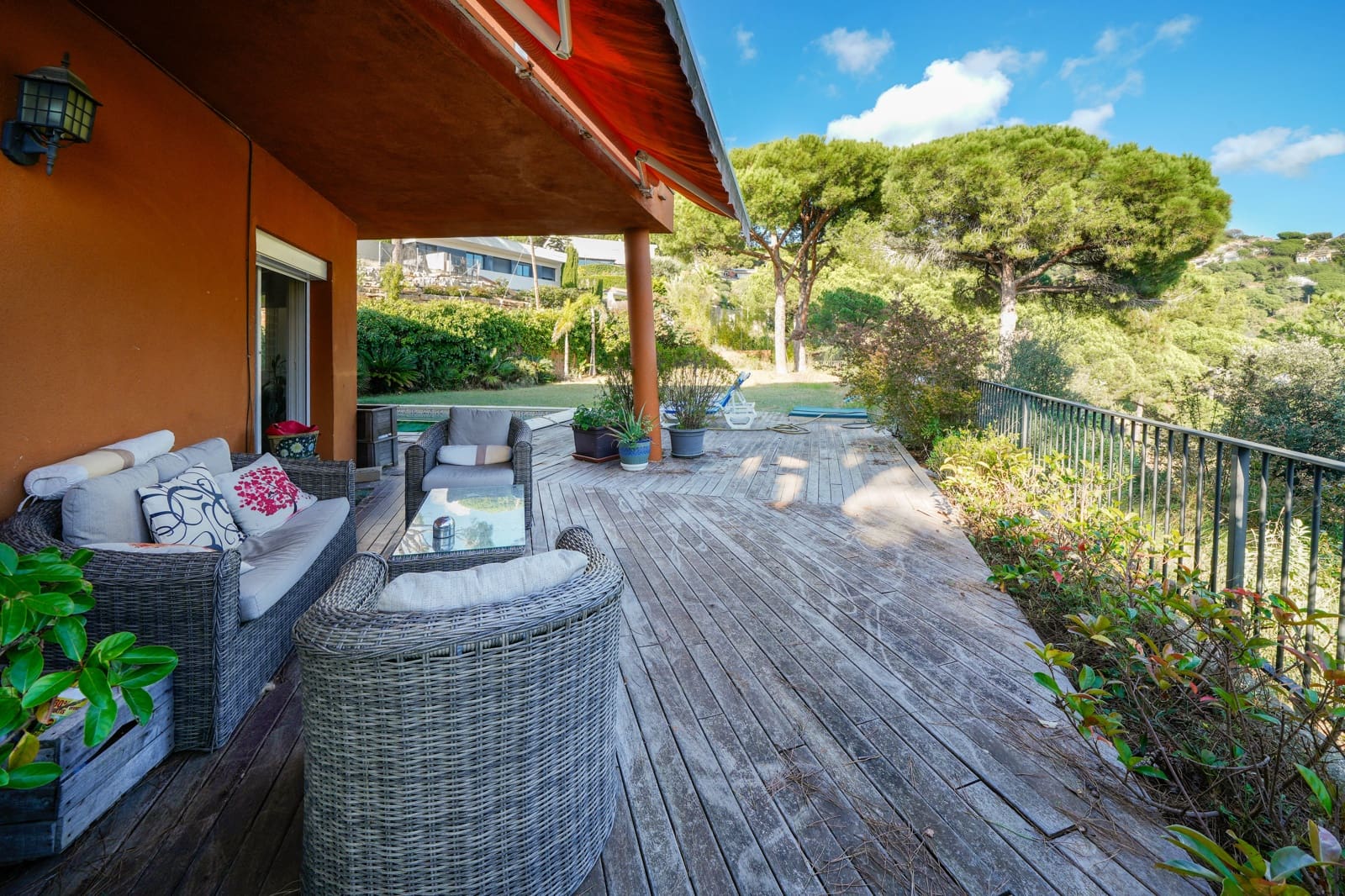 5 soverom Villa til salgs i Cabrils med svømmebasseng garasje - € 710 000 (Ref: 9386465)