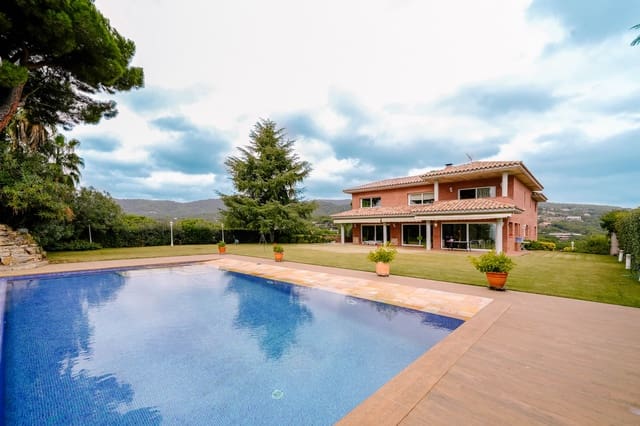 7 chambre Villa/Maison à vendre à Sant Andreu de Llavaneres avec piscine garage - 1 800 000 € (Ref: 9396786)