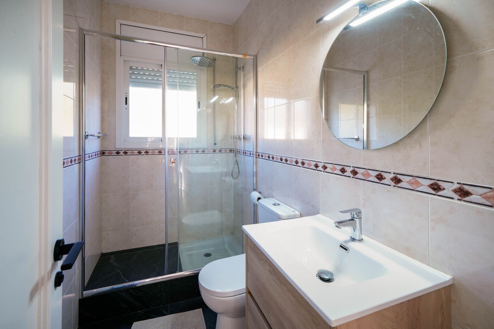 5 soverom Villa til salgs i Dosrius med svømmebasseng garasje - € 485 000 (Ref: 9399649)