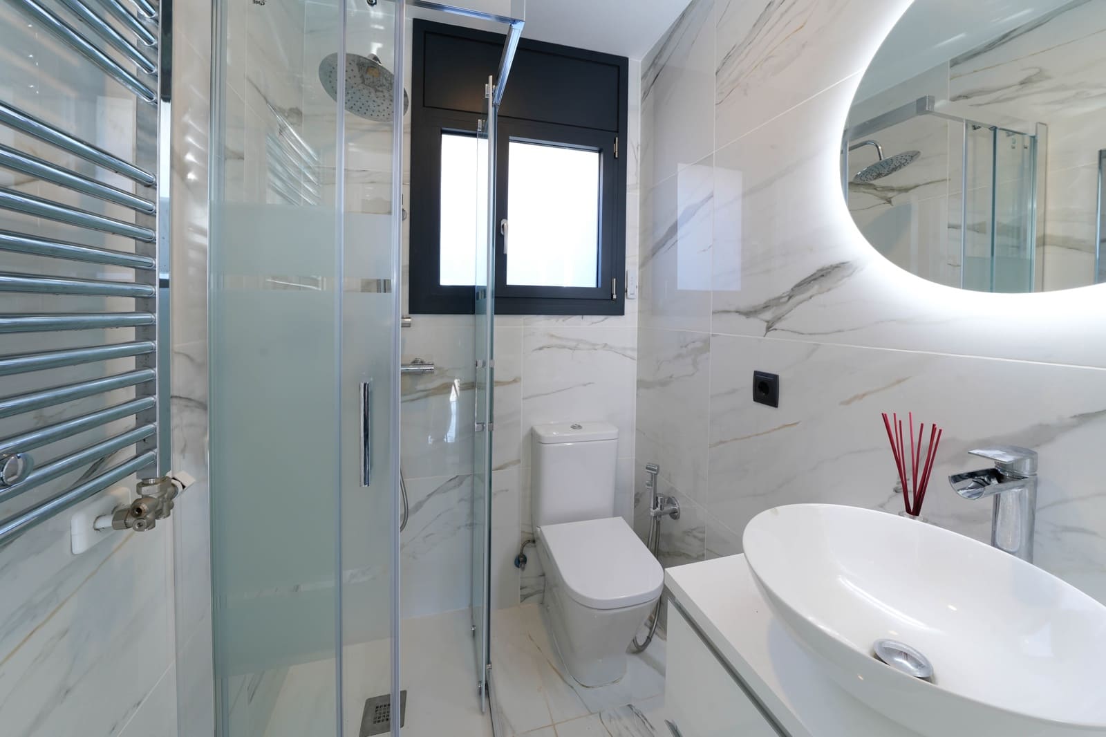 5 sypialnia Willa na sprzedaż w Canet de Mar z basenem garażem - 890 000 € (Ref: 9436091)