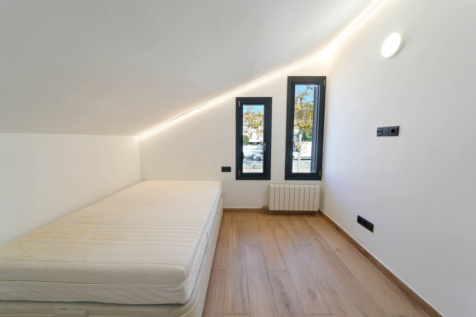 5 sypialnia Willa na sprzedaż w Canet de Mar z basenem garażem - 890 000 € (Ref: 9436091)