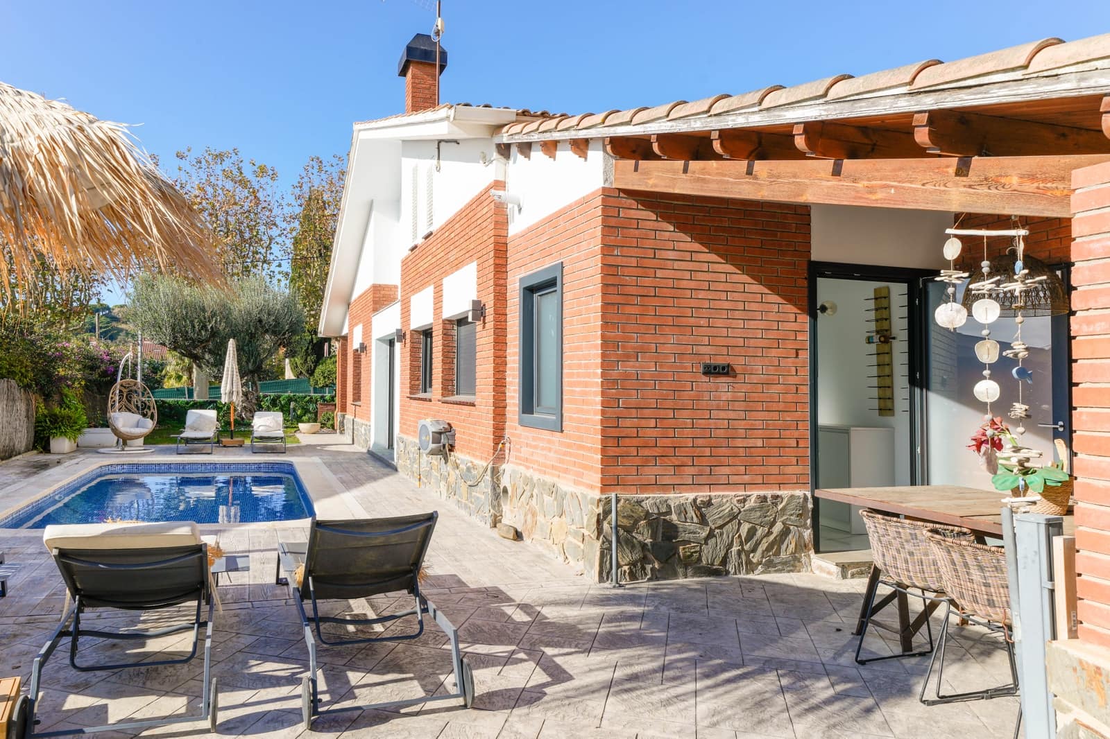 5 sypialnia Willa na sprzedaż w Canet de Mar z basenem garażem - 890 000 € (Ref: 9436091)