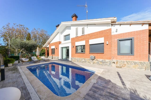 5 sypialnia Willa na sprzedaż w Canet de Mar z basenem garażem - 890 000 € (Ref: 9436091)