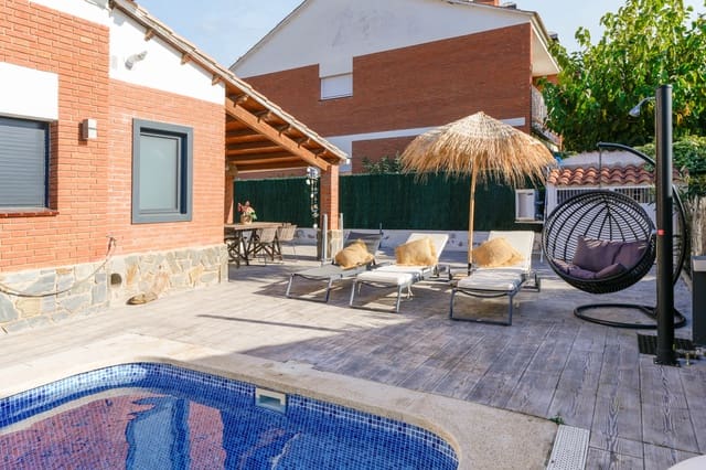 5 sypialnia Willa na sprzedaż w Canet de Mar z basenem garażem - 890 000 € (Ref: 9436091)