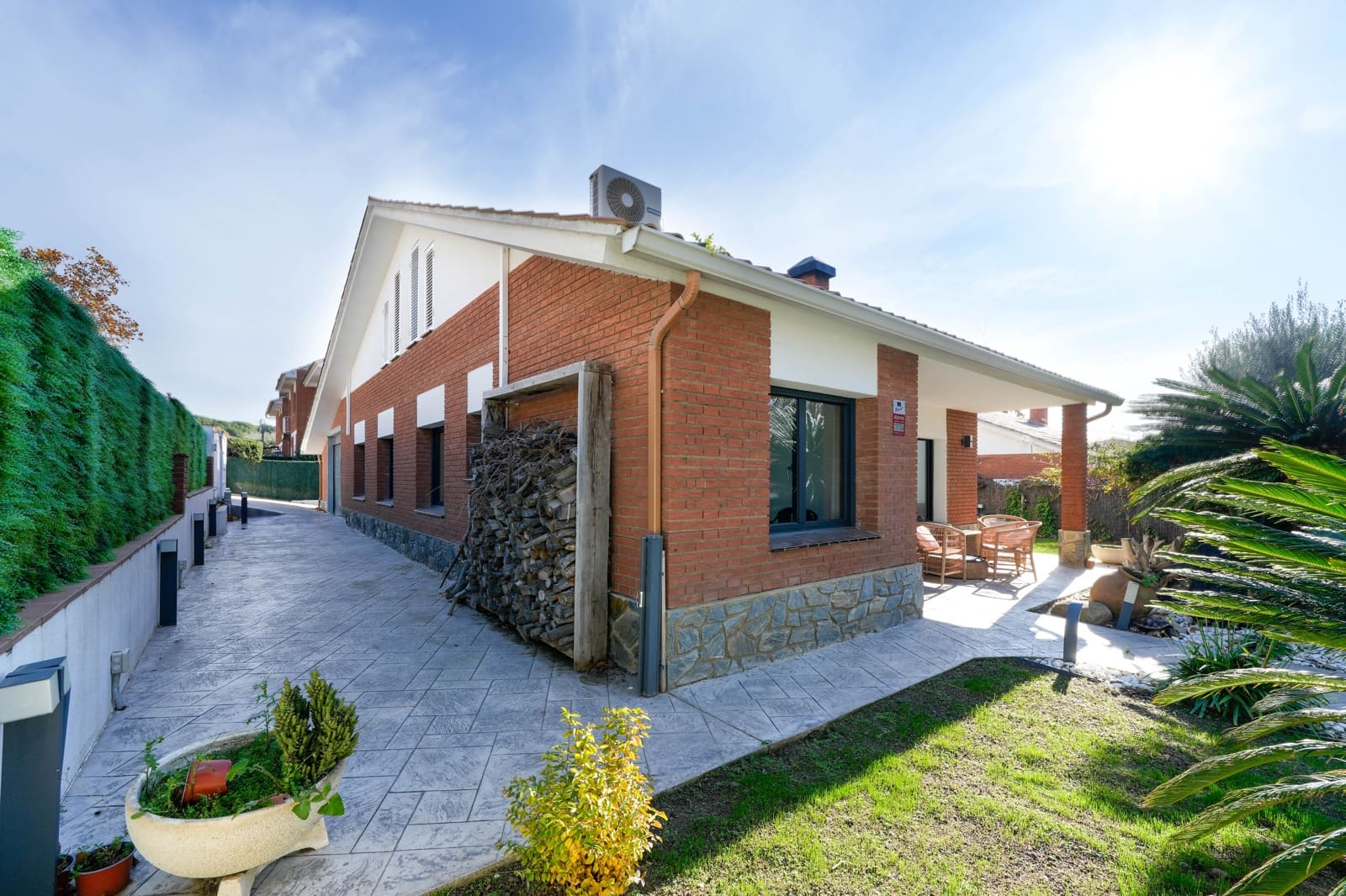 5 sypialnia Willa na sprzedaż w Canet de Mar z basenem garażem - 890 000 € (Ref: 9436091)