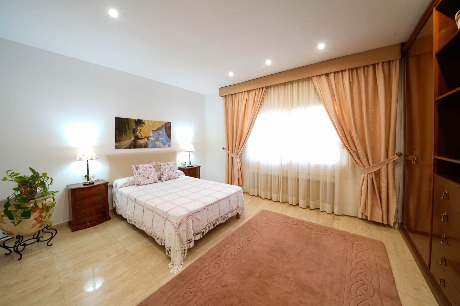 6 bedroom Villa for sale in Pineda de Mar with pool garage - € 1,880,000 (Ref: 9438145)