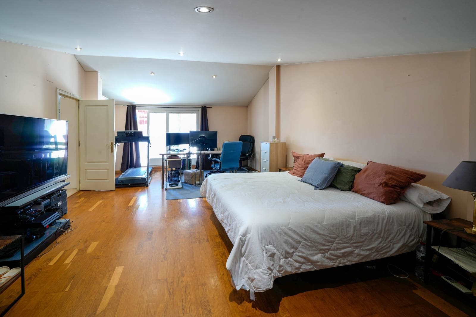 6 bedroom Villa for sale in Pineda de Mar with pool garage - € 1,880,000 (Ref: 9438145)