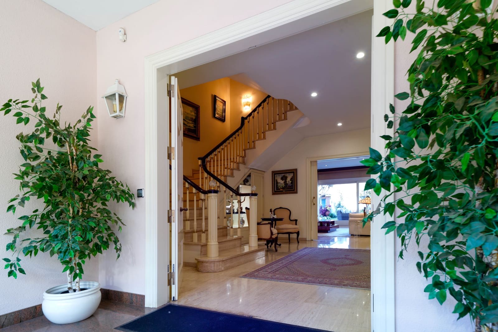 6 bedroom Villa for sale in Pineda de Mar with pool garage - € 1,880,000 (Ref: 9438145)