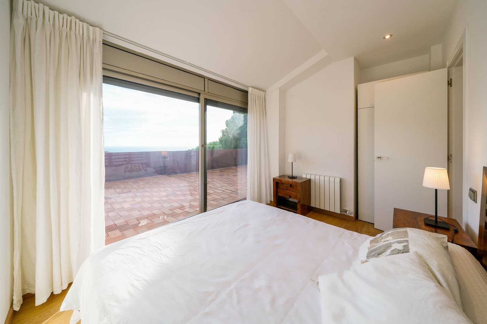 4 soverom Villa til salgs i Cabrils med svømmebasseng garasje - € 998 000 (Ref: 9444633)