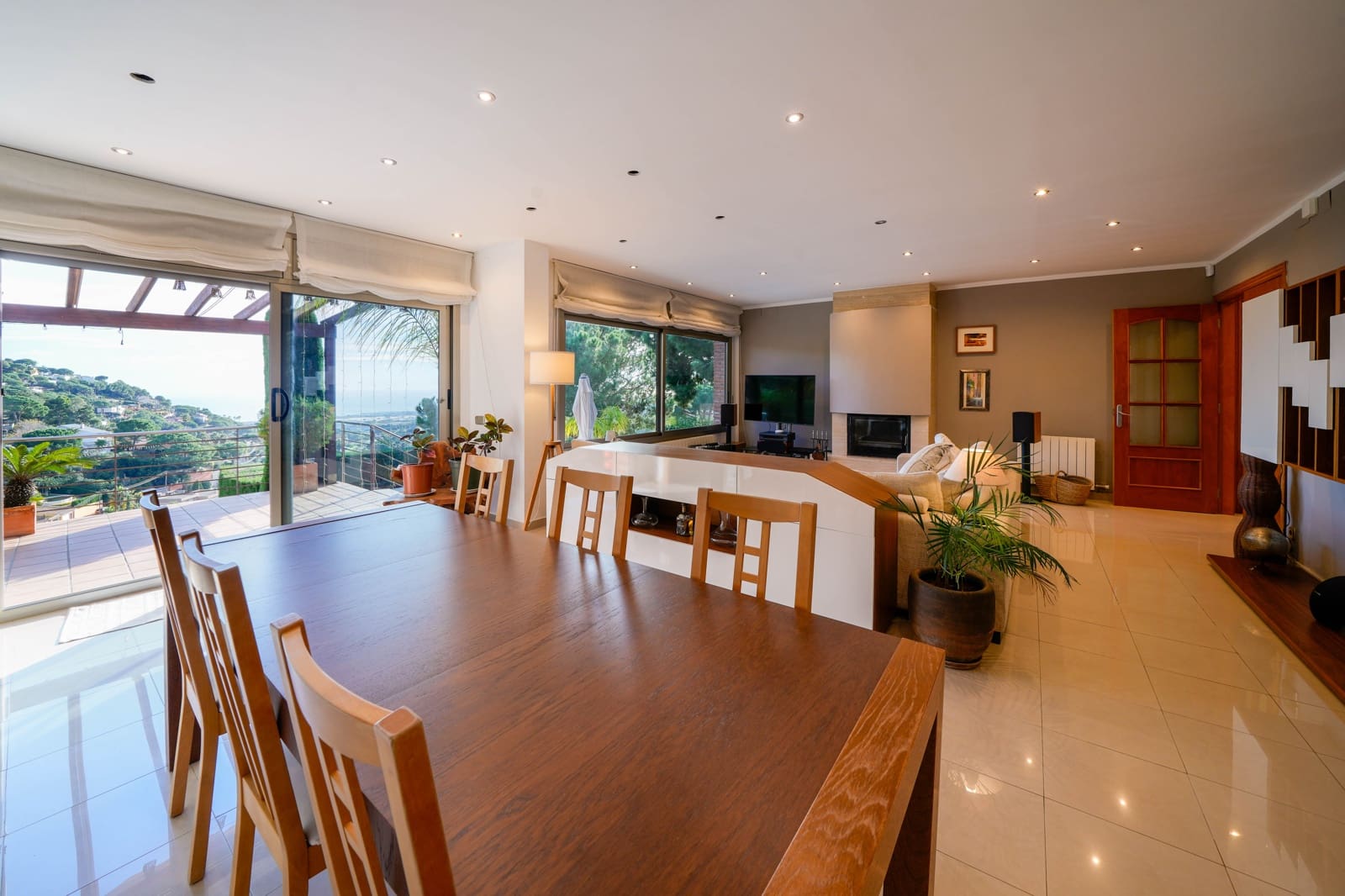 4 soverom Villa til salgs i Cabrils med svømmebasseng garasje - € 998 000 (Ref: 9444633)