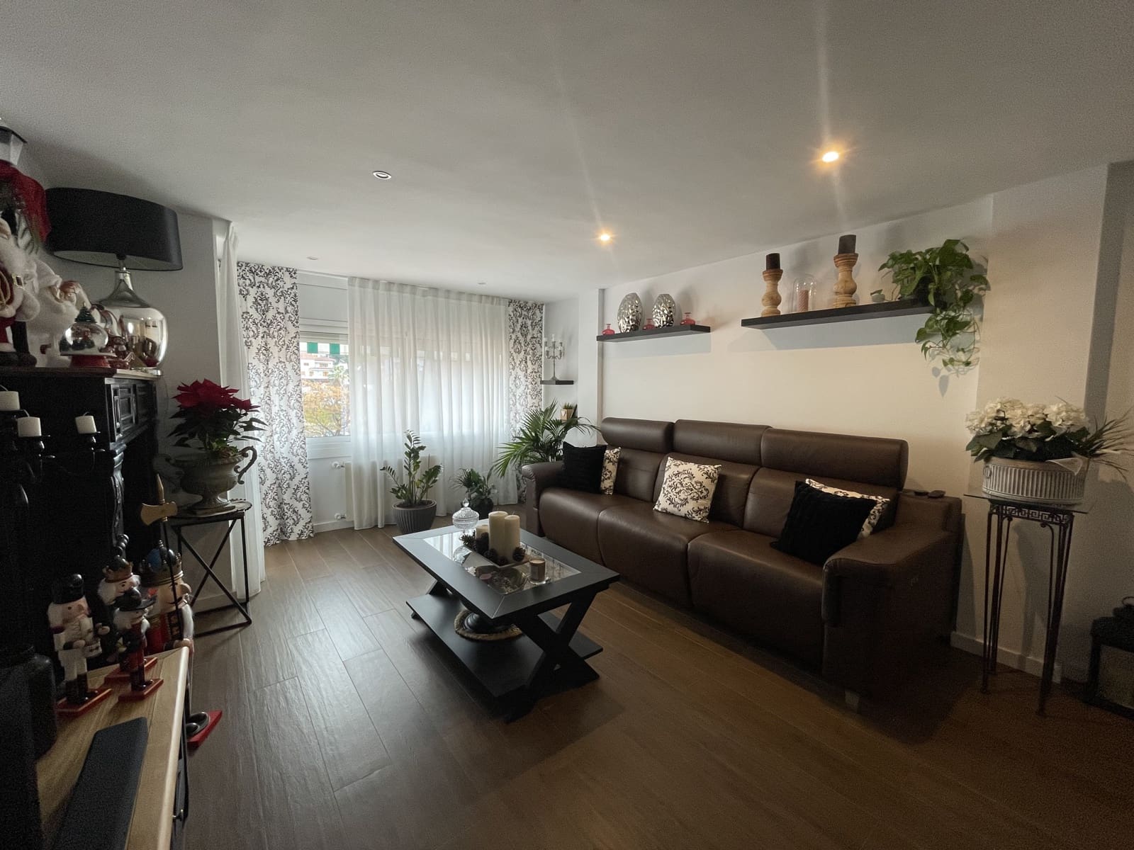 3 soveværelse Lejlighed til salg i Arenys de Mar - € 310.000 (Ref: 9459650)