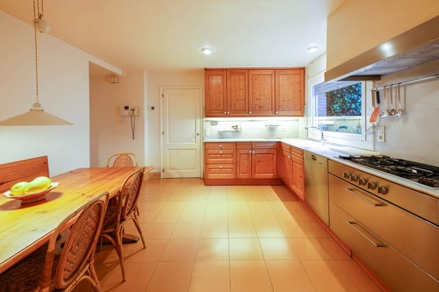 6 chambre Villa/Maison à vendre à Premià de Dalt avec piscine garage - 1 650 000 € (Ref: 9470121)