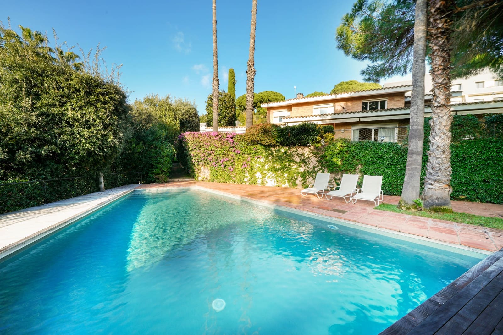 6 chambre Villa/Maison à vendre à Premia de Dalt avec piscine garage - 1 650 000 € (Ref: 9470121)