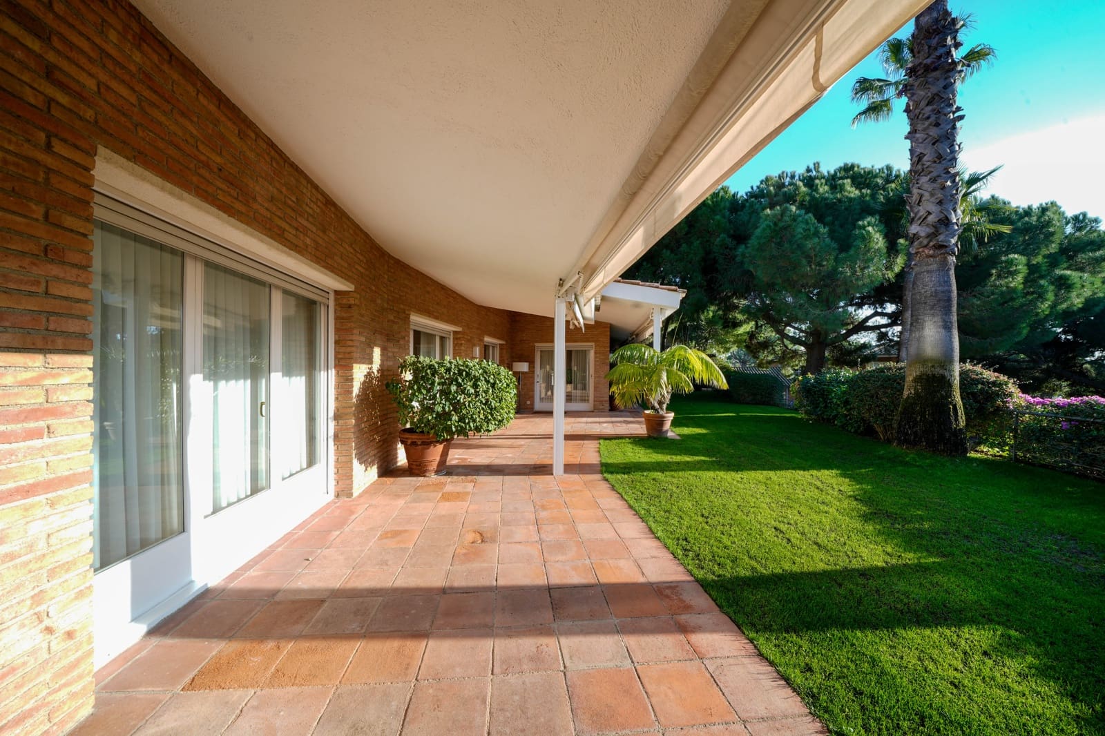 6 chambre Villa/Maison à vendre à Premia de Dalt avec piscine garage - 1 650 000 € (Ref: 9470121)