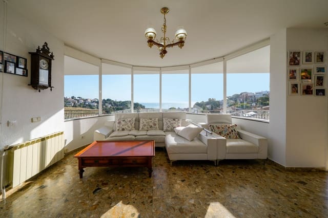 5 soverom Villa til salgs i Arenys de Mar - € 795 000 (Ref: 9473351)