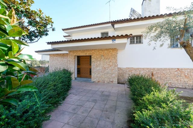 5 soverom Villa til salgs i Arenys de Mar - € 795 000 (Ref: 9473351)