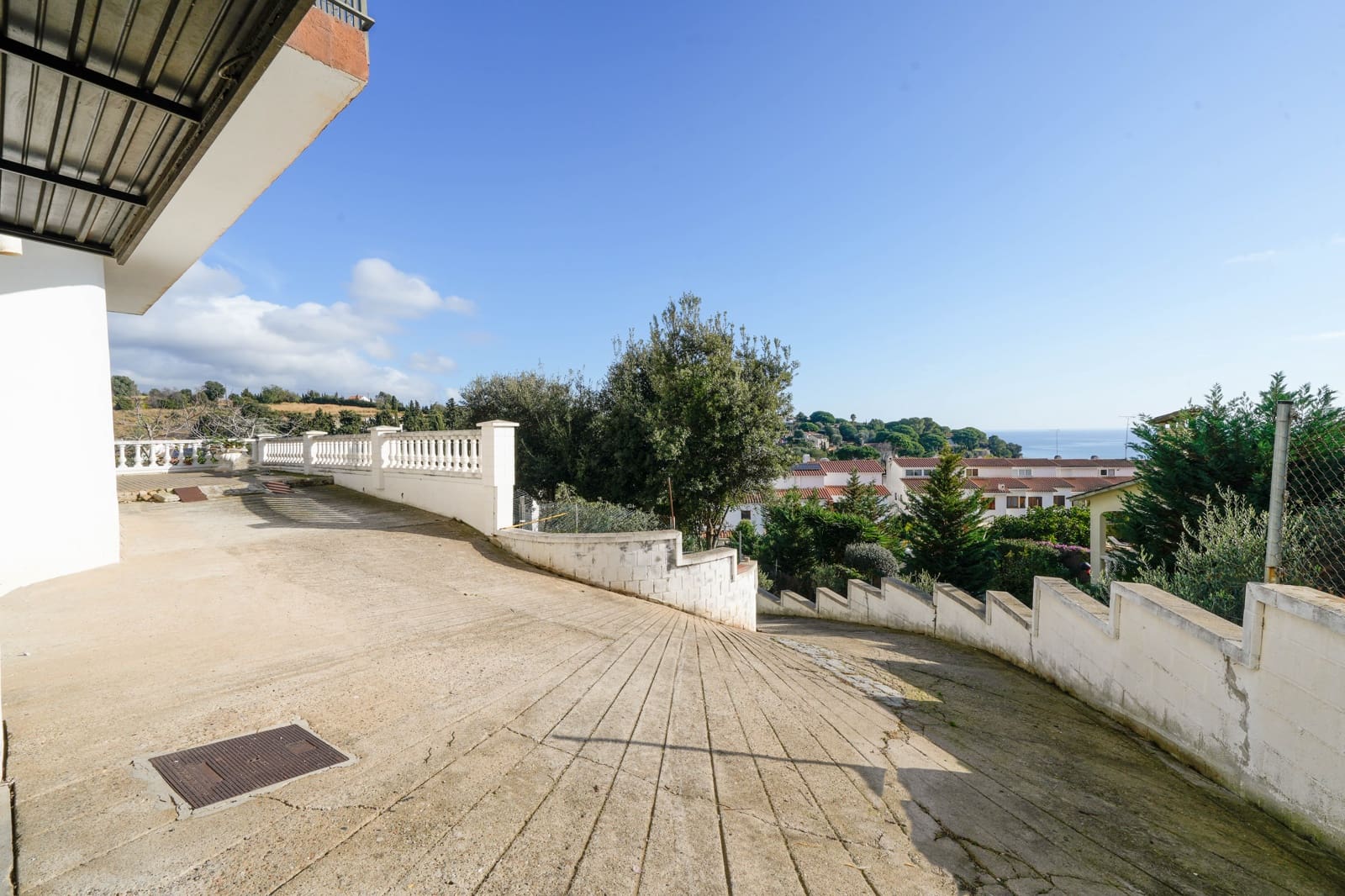 5 soverom Villa til salgs i Arenys de Mar med svømmebasseng - € 795 000 (Ref: 9473351)