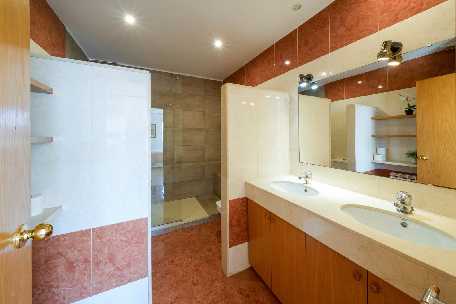 6 sypialnia Dom na sprzedaż w Sant Vicenc de Montalt z basenem garażem - 990 000 € (Ref: 9474418)