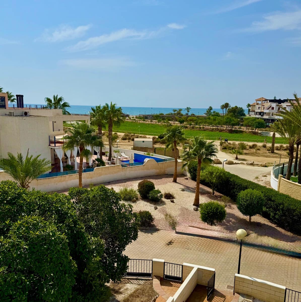 4 camera da letto Villetta Bifamiliare da affitare come casa vacanza in Vera con piscina garage - 500 € (Rif: 9172130)