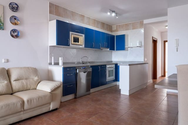 2 makuuhuone Huoneisto myytävänä paikassa Costa Teguise, Teguise mukana uima-altaan - 295 000 € (Ref: 10021448)