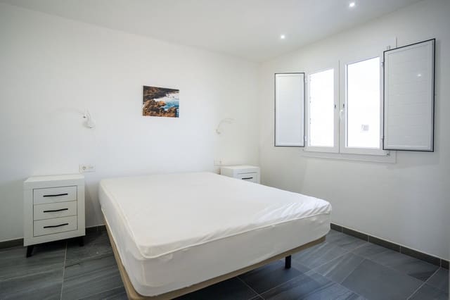 4 soverom Villa til salgs i Punta Mujeres, Haría med garasje - € 1 500 000 (Ref: 10039293)