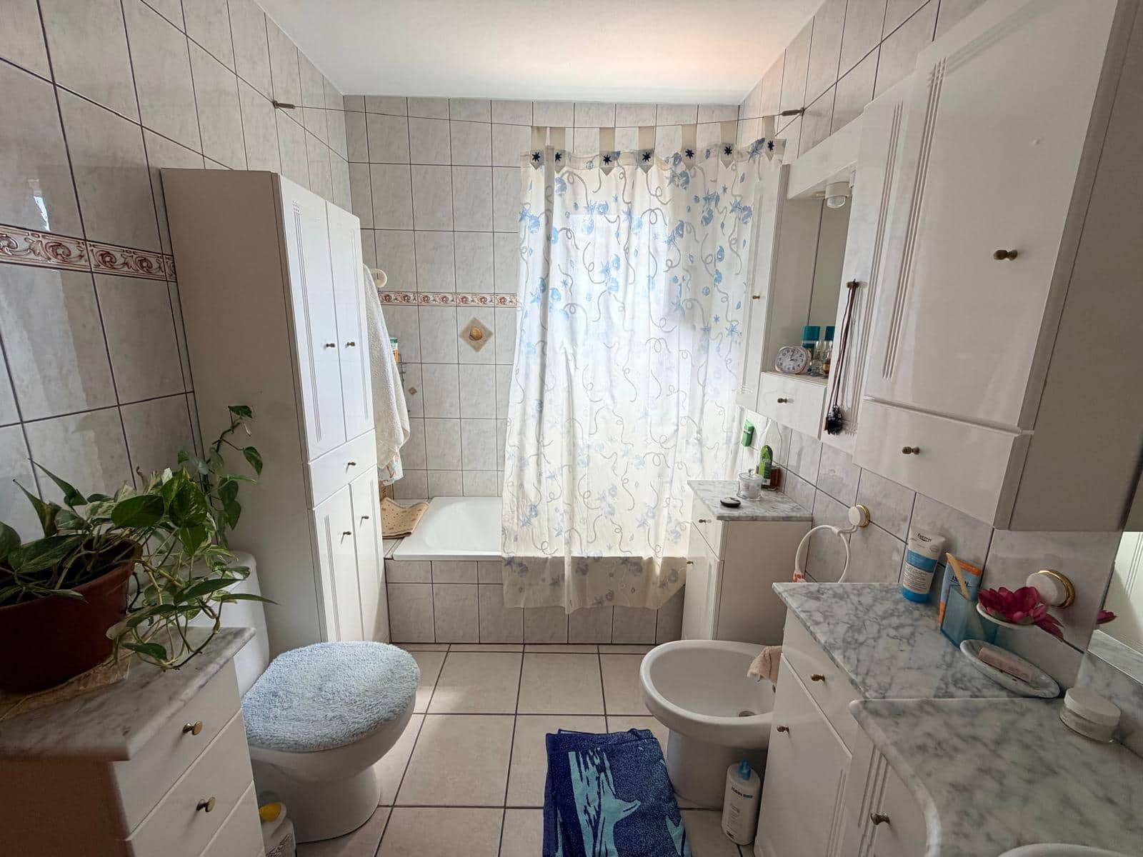 2 bedroom Apartment for sale in Mala with garage - € 510,000 (Ref: 10039295)
