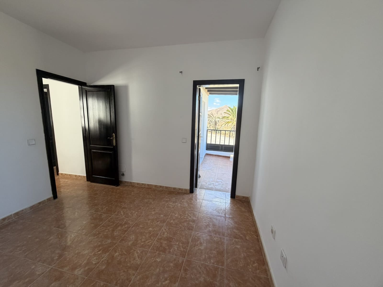 3 soveværelse Lejlighed til salg i Costa Teguise med garage - € 395.000 (Ref: 10039296)