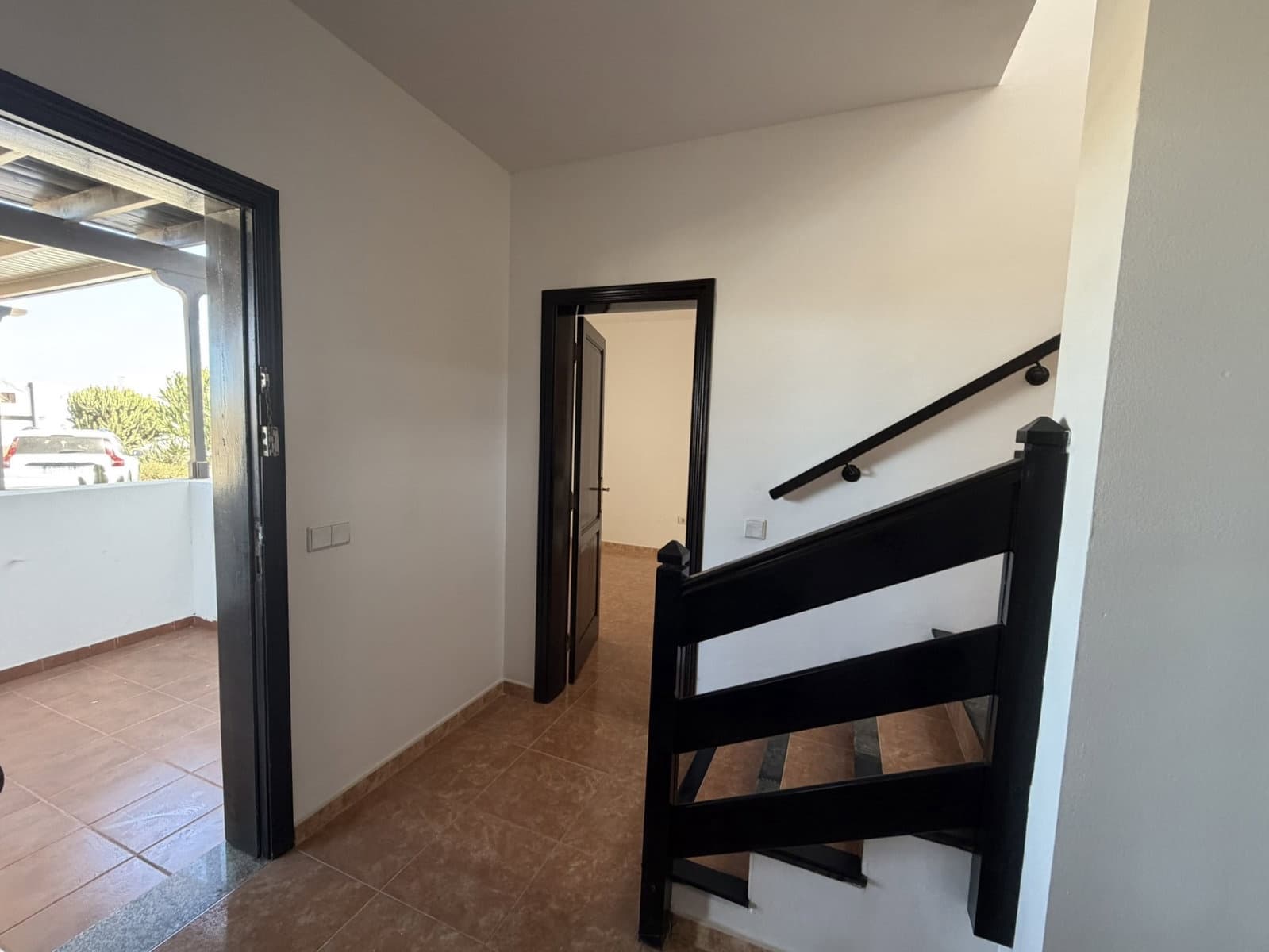 3 bedroom Apartment for sale in Costa Teguise with garage - € 395,000 (Ref: 10039296)