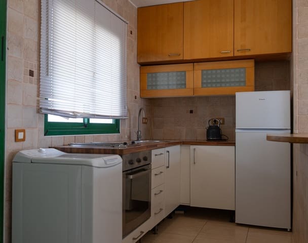 2 bedroom Apartment for sale in Costa Teguise, Teguise with pool garage - € 275,000 (Ref: 10101041)