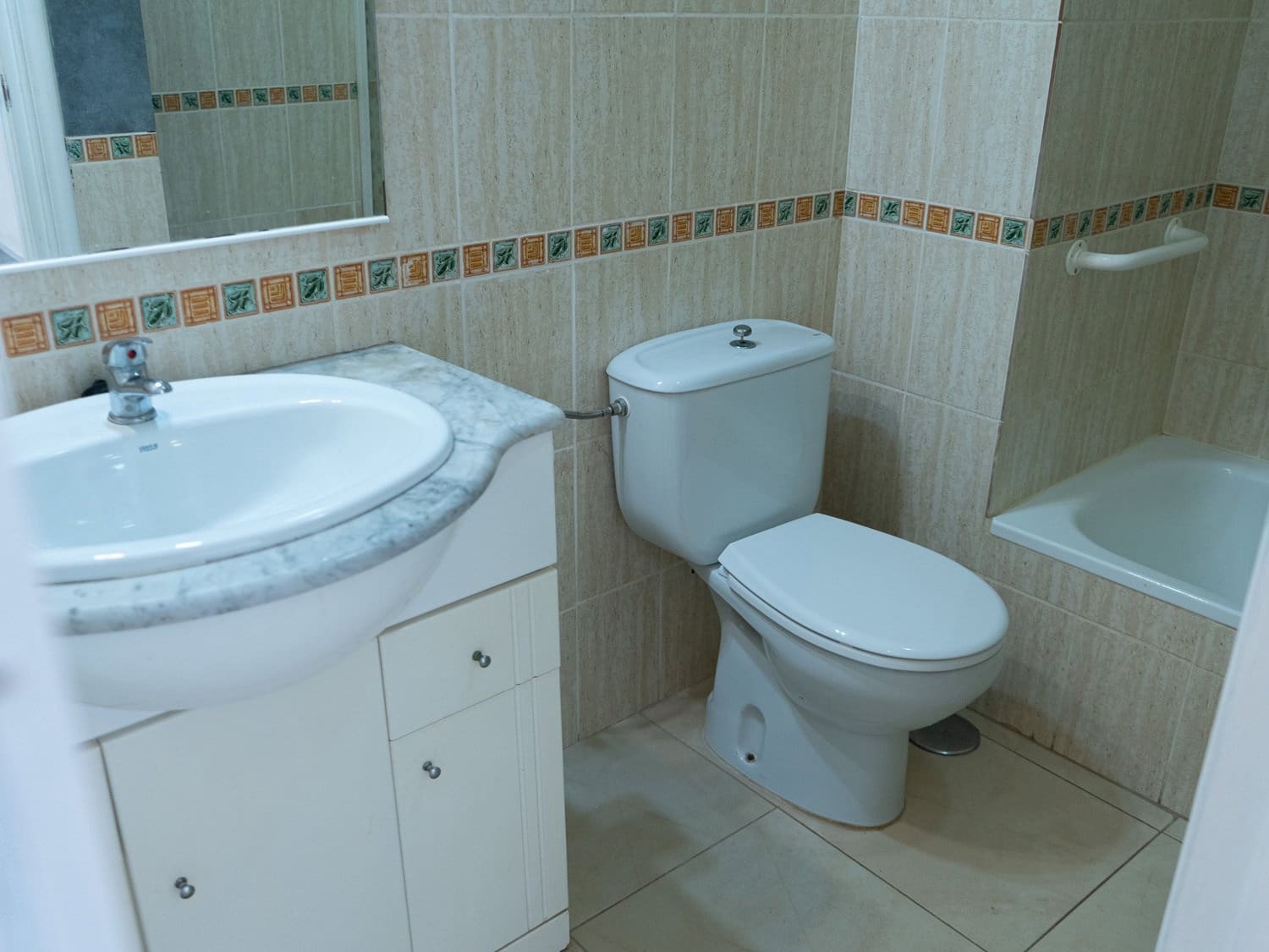 2 bedroom Apartment for sale in Costa Teguise with pool garage - € 275,000 (Ref: 10101041)