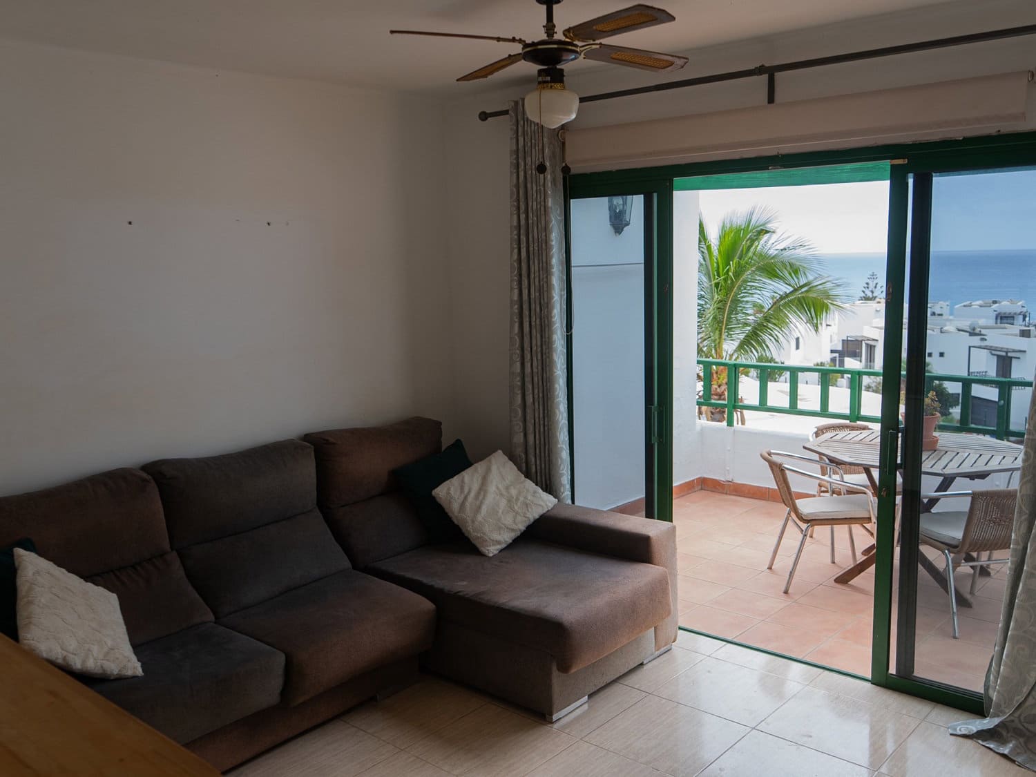 2 bedroom Apartment for sale in Costa Teguise with pool garage - € 275,000 (Ref: 10101041)