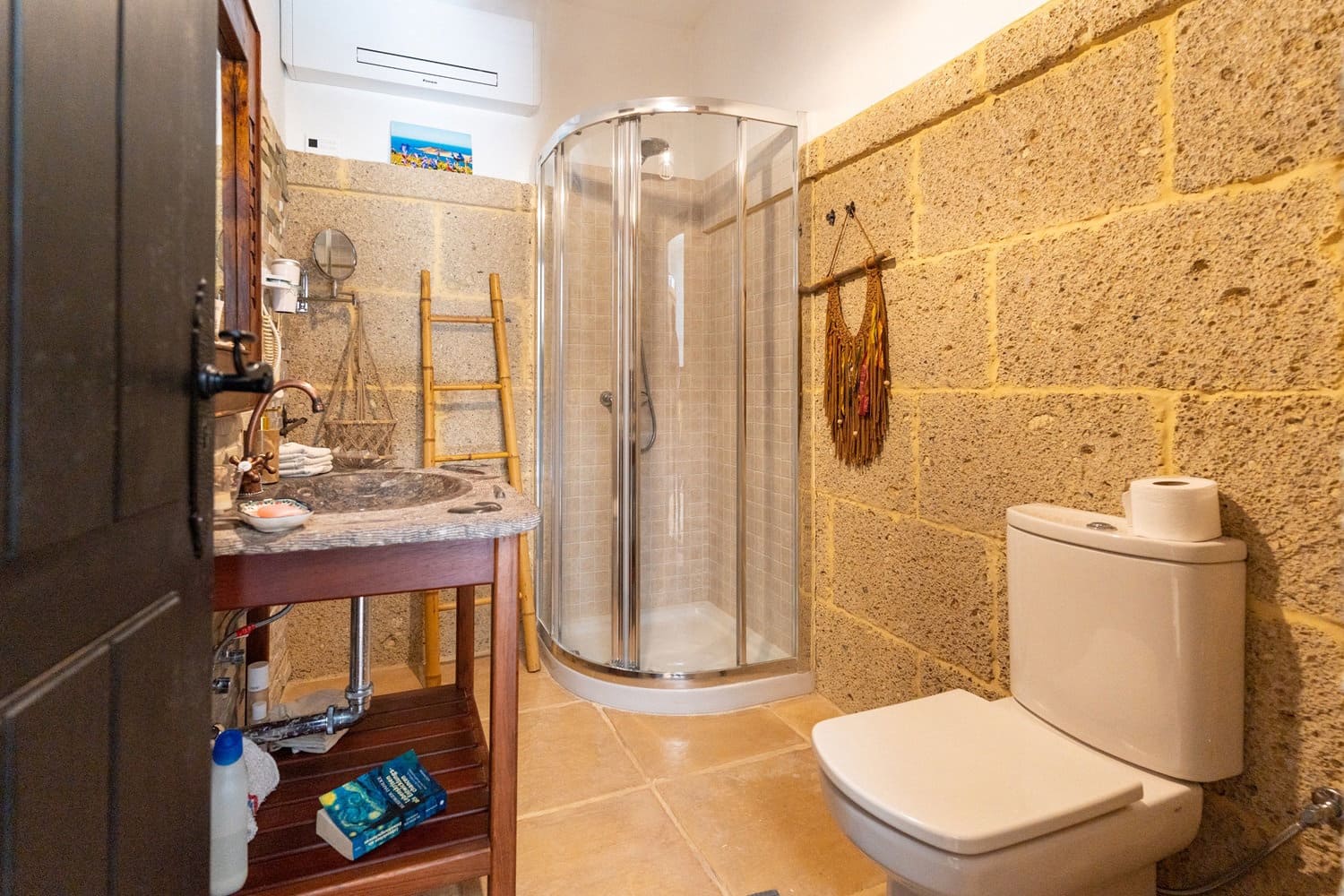 4 bedroom Finca/Country House for sale in Haria with garage - € 1,150,000 (Ref: 10124984)