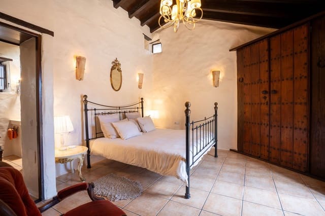 6 chambre Appartement à vendre à Tiagua, Teguise avec piscine garage - 895 000 € (Ref: 10160607)