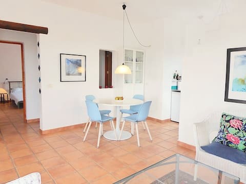 5 bedroom Finca/Country House for sale in Mala with garage - € 630,000 (Ref: 10160608)