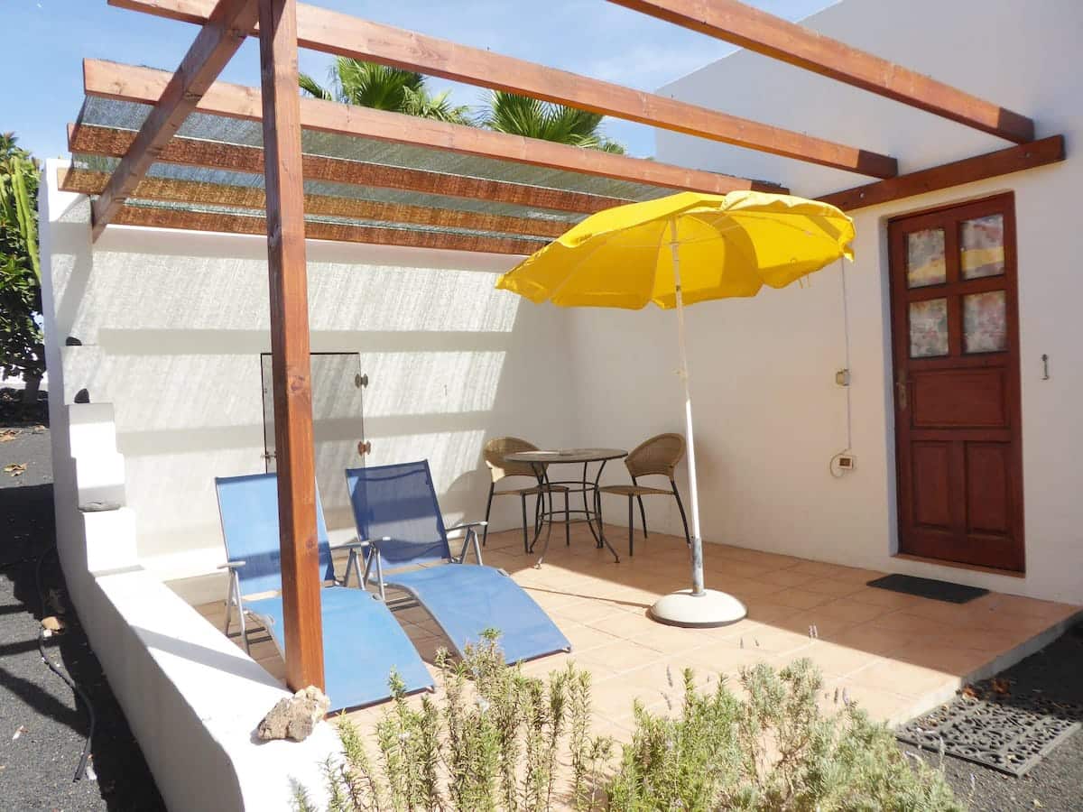 5 bedroom Finca/Country House for sale in Mala with garage - € 630,000 (Ref: 10160608)