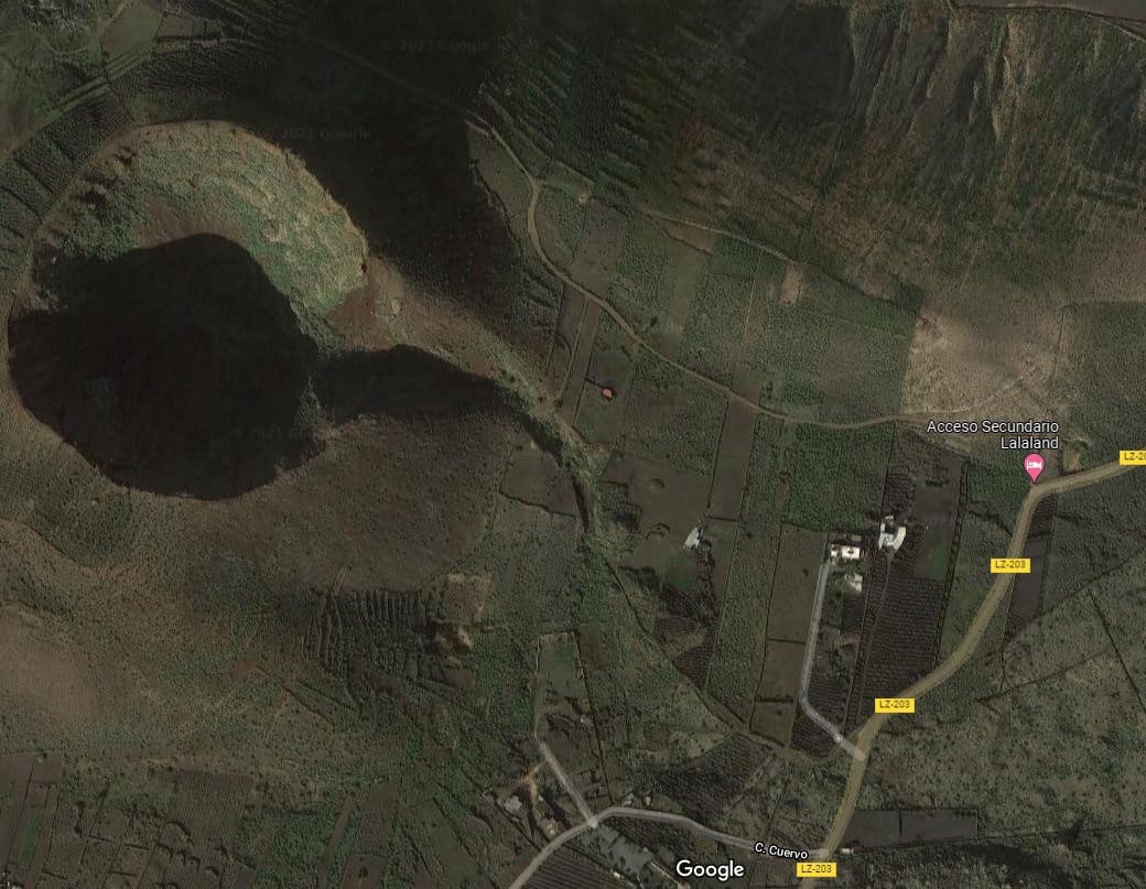 Grunde uden byggetilladelser til salg i Haria - € 100.000 (Ref: 6509054)