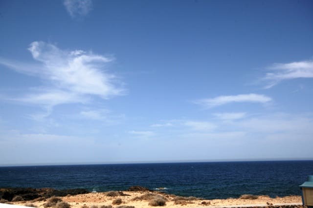 Rakentamaton maa myytävänä paikassa Charco del Palo, Haría - 400 000 € (Ref: 6639567)