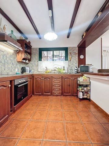 3 sovrum Bungalow till salu i Guatiza, Teguise med garage - 385 000 € (Ref: 8769500)