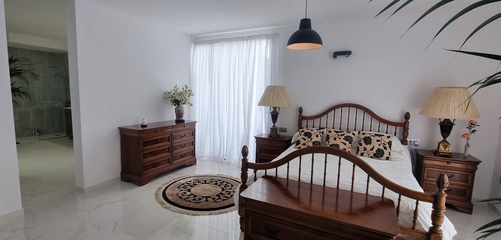 3 soveværelse Villa til salg i Tabayesco med swimmingpool garage - € 650.000 (Ref: 9050373)